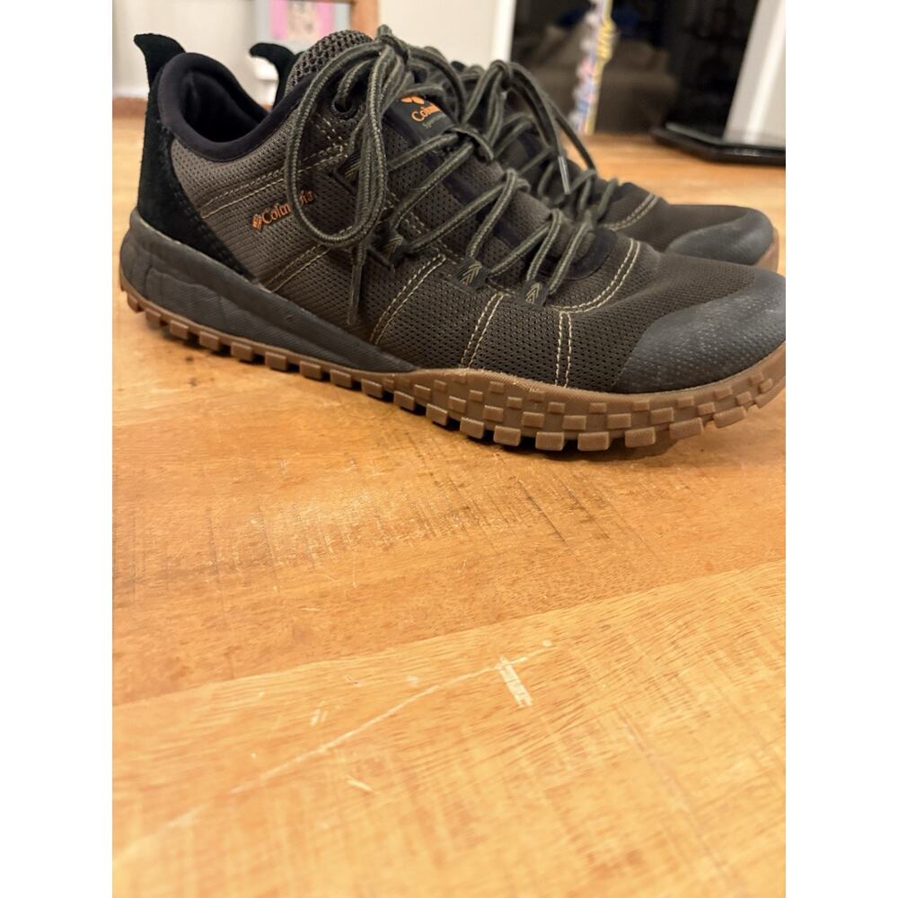 COLUMBIA Fairbanks Low Shoe Men’s Size 9.5 Dark Green And Black - Picture 2 of 10